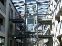  Innenausbau Atrium